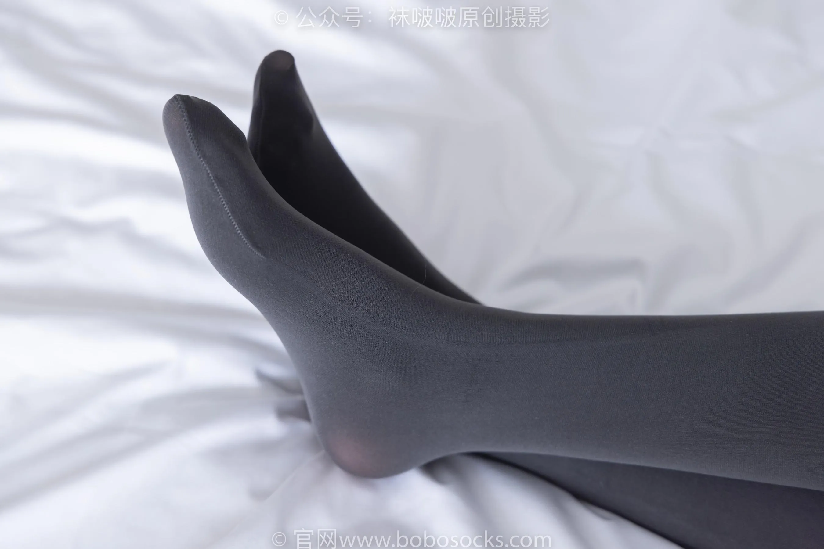 [BoBoSocks袜啵啵]NO.210 小甜豆-皮鞋、厚灰丝、ol装[23] [53P]插图2